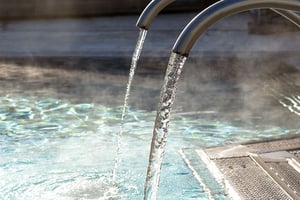 Wasserfall im Ruhebecken Wasserfall im Ruhebecken