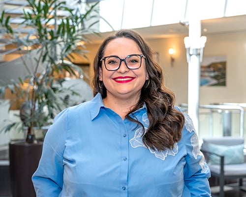 marta-baldinger-leiterin-rezeption-fuehrungsteam-small marta-baldinger-leiterin-rezeption-fuehrungsteam-small